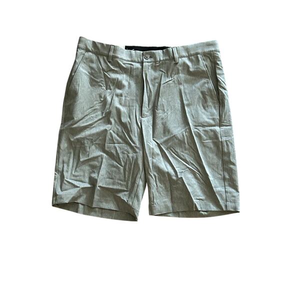 Greg Norman Travel Short - Grey - 34 - NWT - Picture 1 of 2